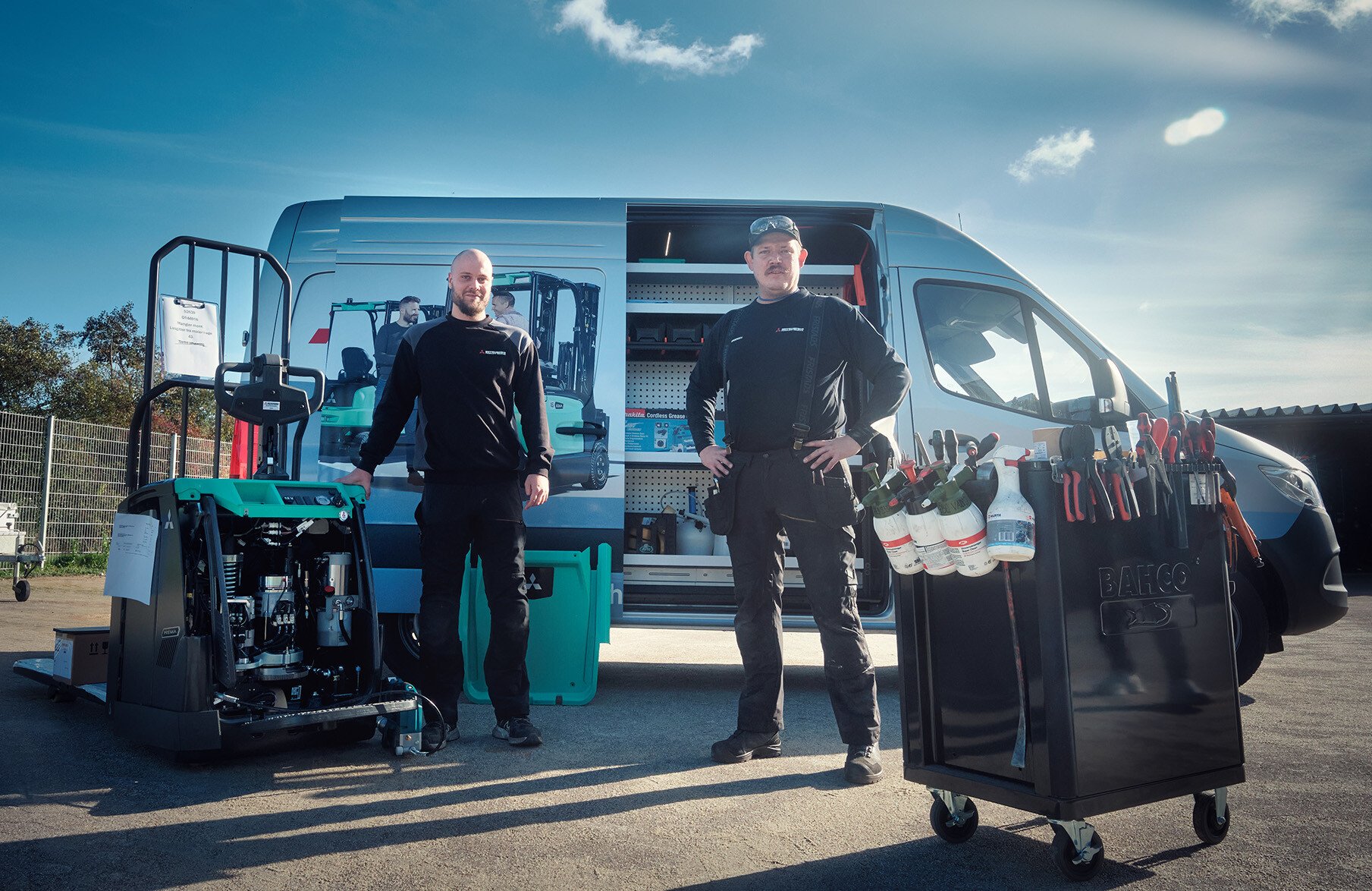 Mitsubishi Truckservice Mitsubishi Truckservice